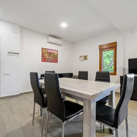 Mas Guineu Villa Reus